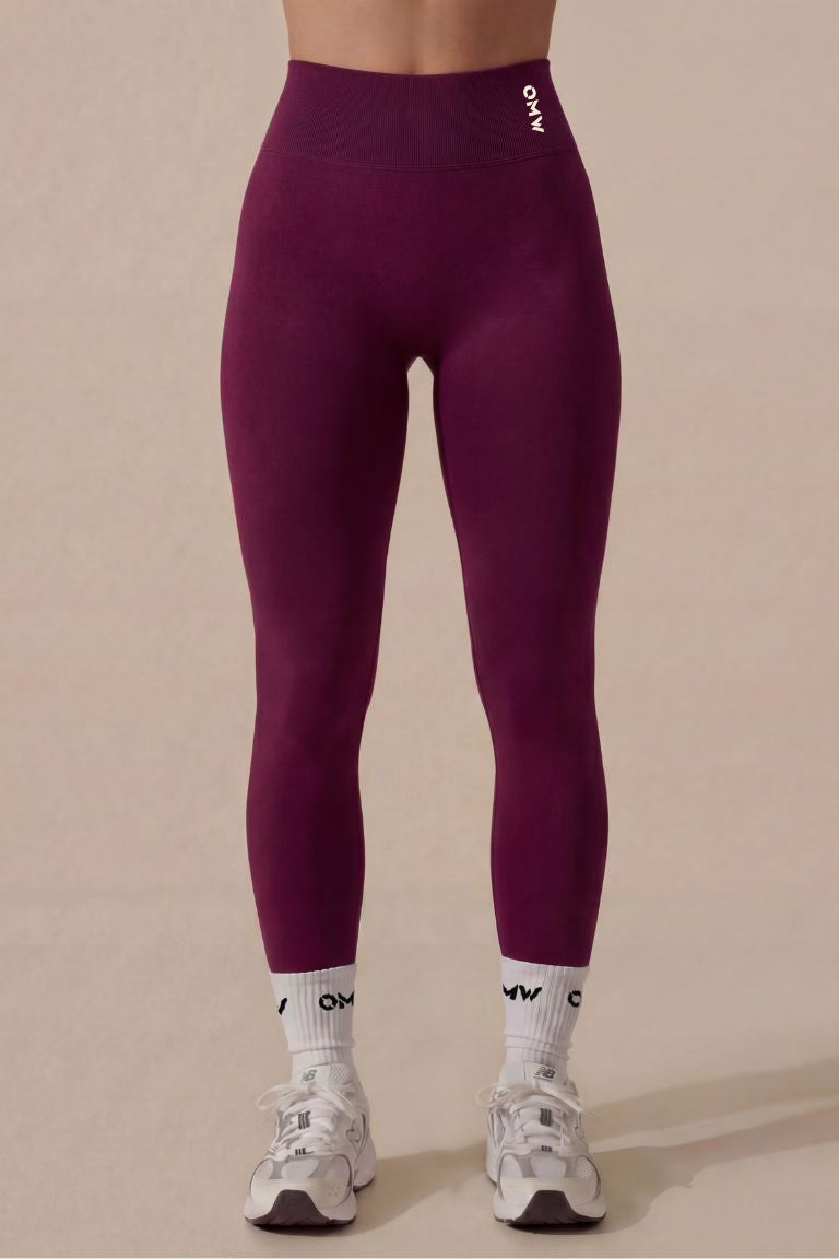 Motion High-Waisted Leggings Burgandy